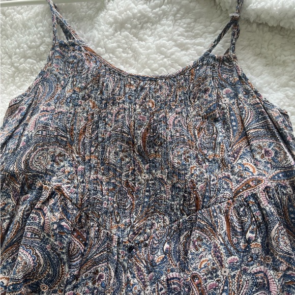 🦋✨ 2/15$ TOPS ✨🦋 AMERICAN EAGLE cami top - Picture 3 of 8